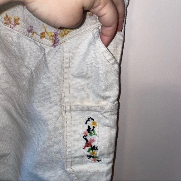 Free People We The Free Love Alive Boyfriend Jeans in Antique Size 26 - Picture 10 of 13